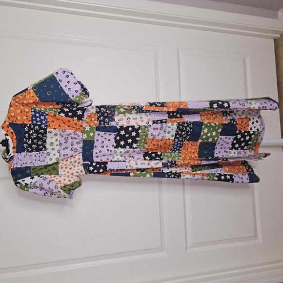 Patchwork Pattern Midi Dress with Puff Sleeves - Picture 2 of 9